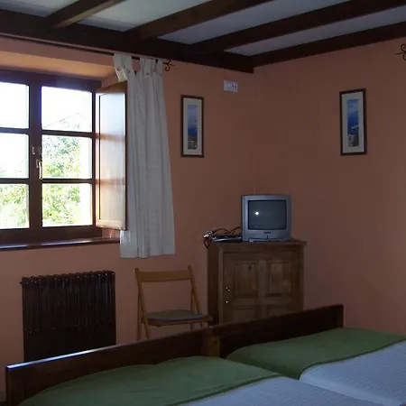 Casa El Trabeseo Holiday home San Martin de Luina